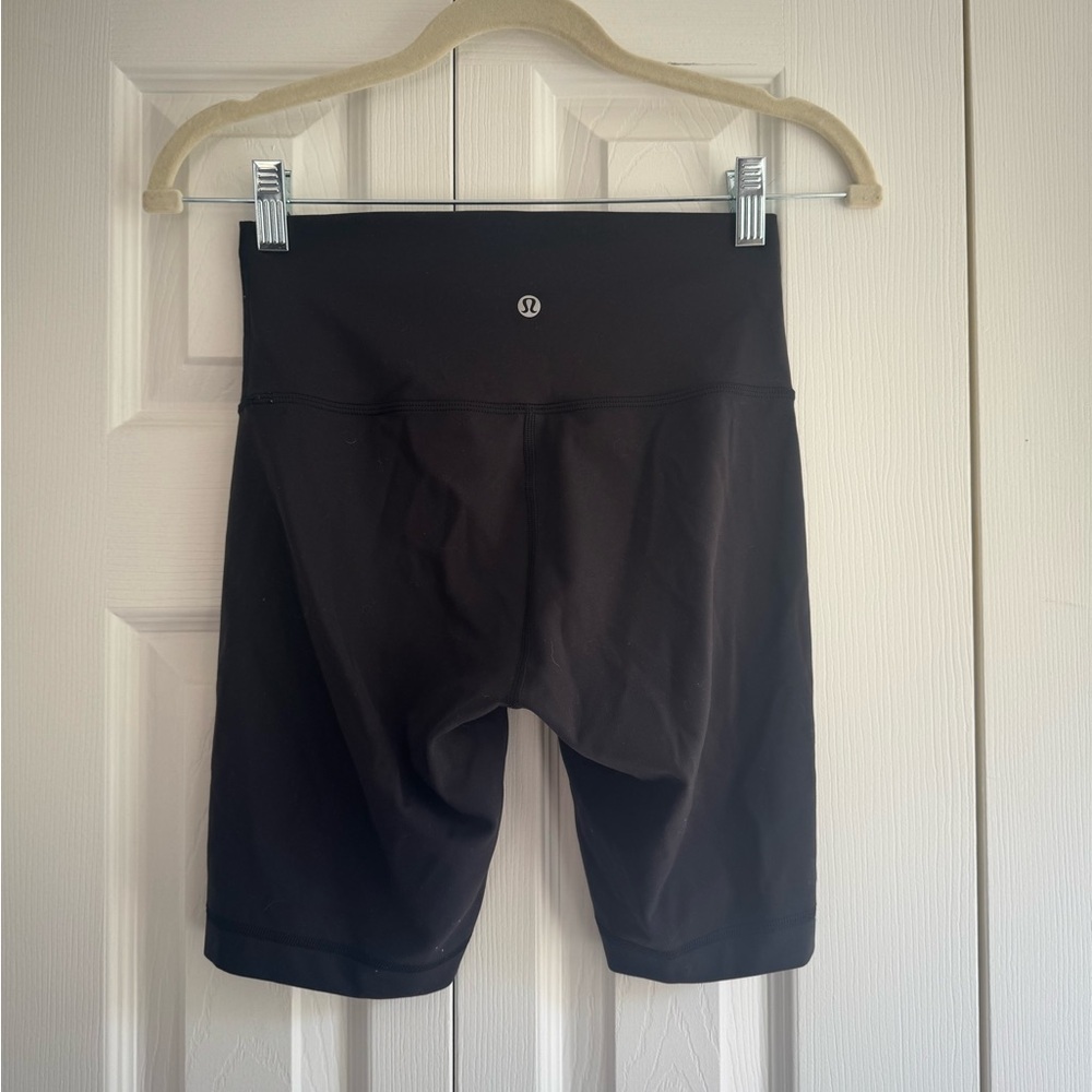 lululemon athletica Women's Black High-Rise Wunder Train Short 6”